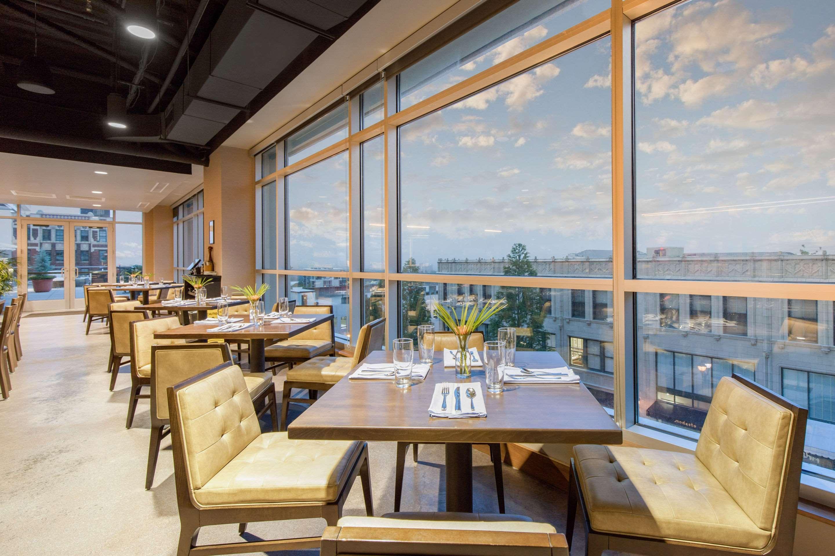 Cambria Hotel Downtown Эшвилл Экстерьер фото