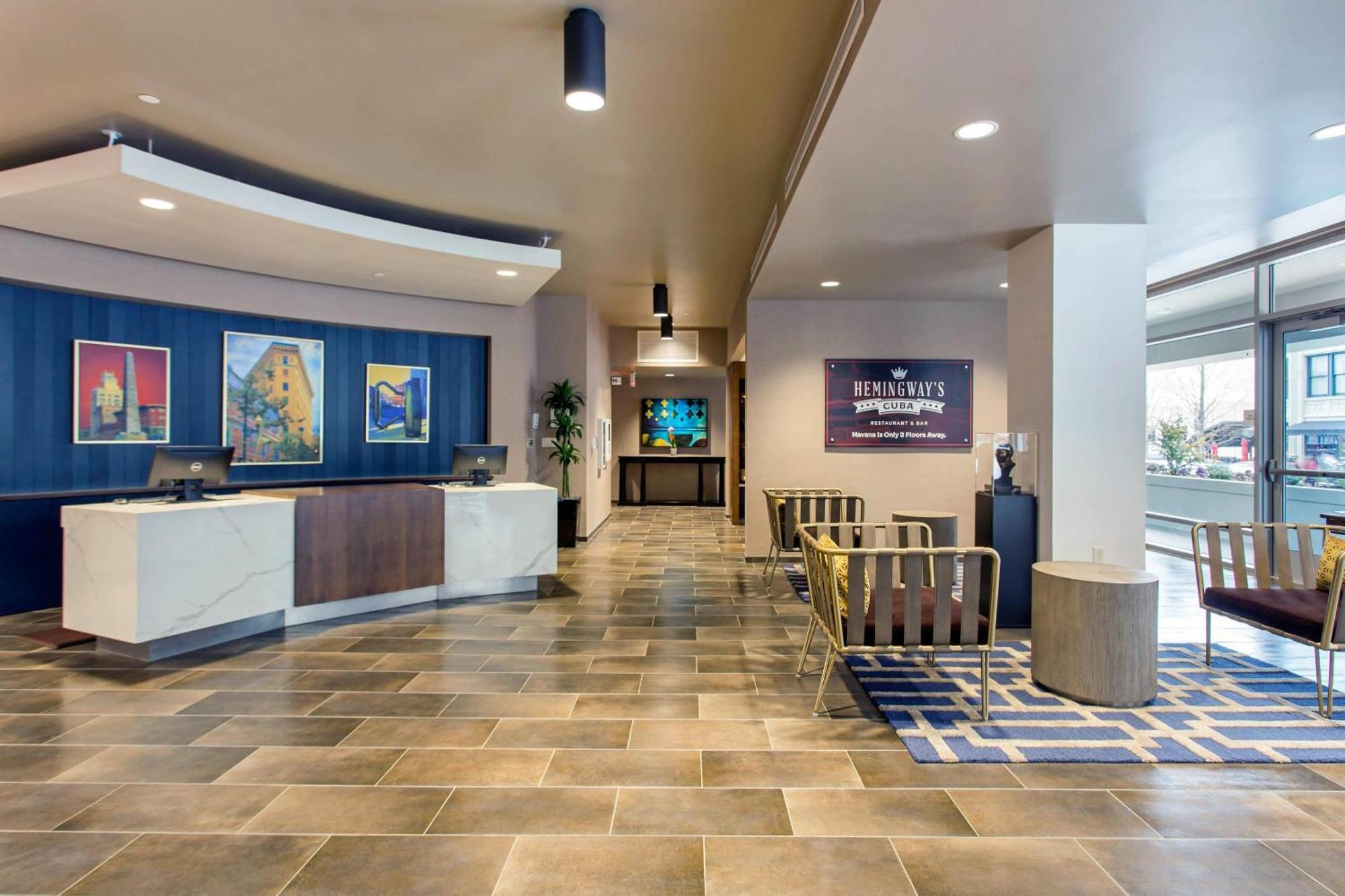 Cambria Hotel Downtown Эшвилл Экстерьер фото